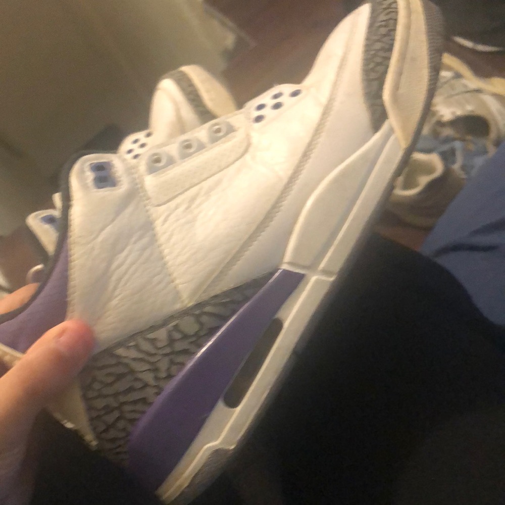 Jordan Men's Shoes White and Purple